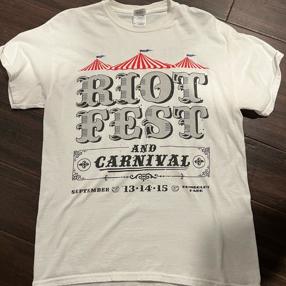 Blink 182, Fall out boy, Pixies, Say Anything, all time low, riotfest 2013 shirt